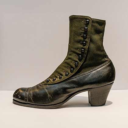 Historisches Schuhmodell 9 aus der Sammlung des Deutschen Schustermuseums